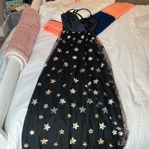 Aqua XS maxi formal dress - silver and gold stars